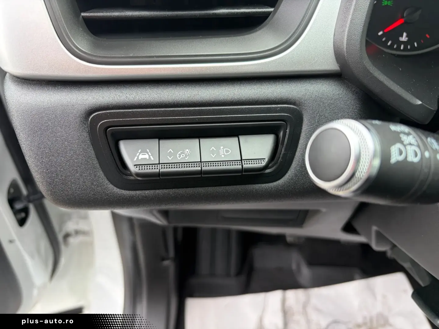 RENAULT CAPTUR 1.5 Blue dCi ZEN 115 CP   Car no 54