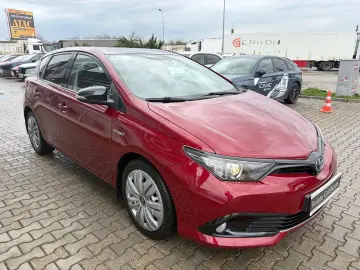 Toyota Auris Business 1.8 HEV- No 12