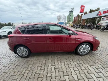 Toyota Auris Business 1.8 HEV- No 12