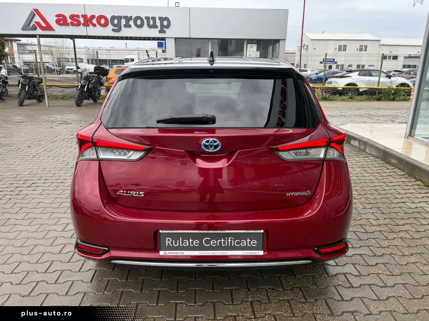 Toyota Auris Business 1.8 HEV- No 12