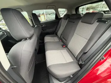 Toyota Auris Business 1.8 HEV- No 12