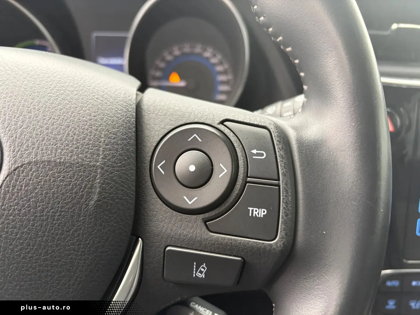 Toyota Auris Business 1.8 HEV- No 12