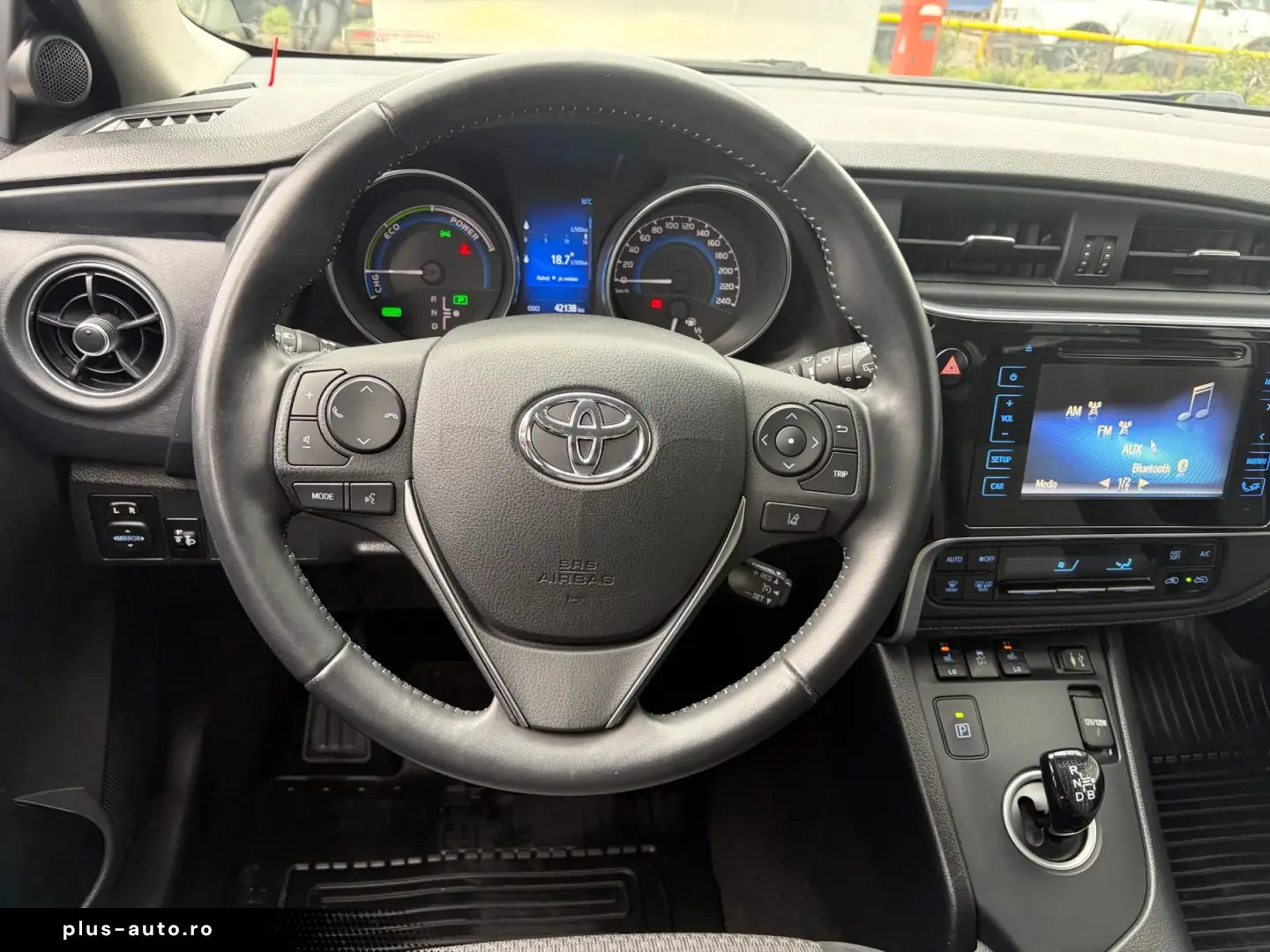 Toyota Auris Business 1.8 HEV- No 12