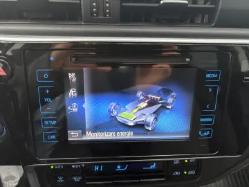 Toyota Auris Business 1.8 HEV- No 12