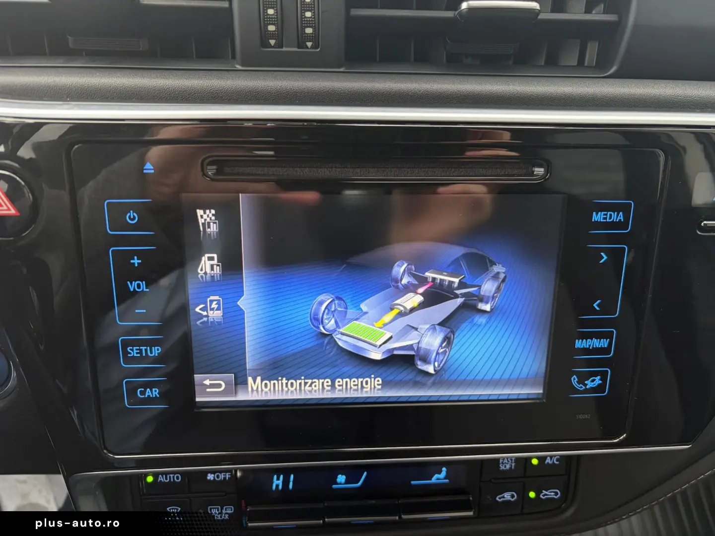 Toyota Auris Business 1.8 HEV- No 12