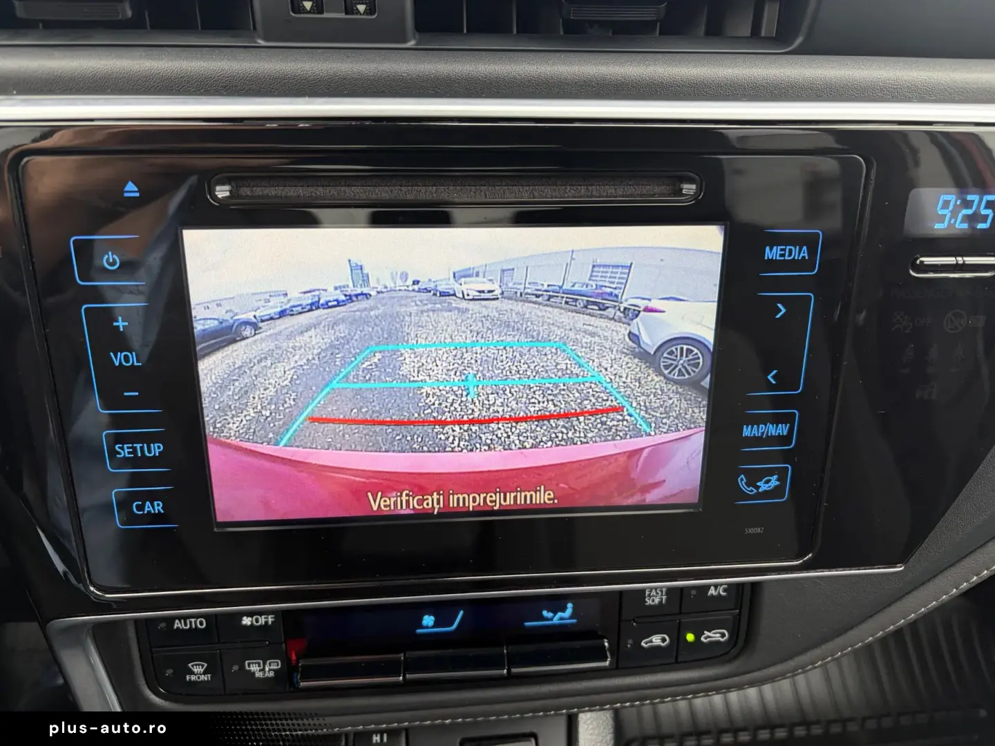 Toyota Auris Business 1.8 HEV- No 12