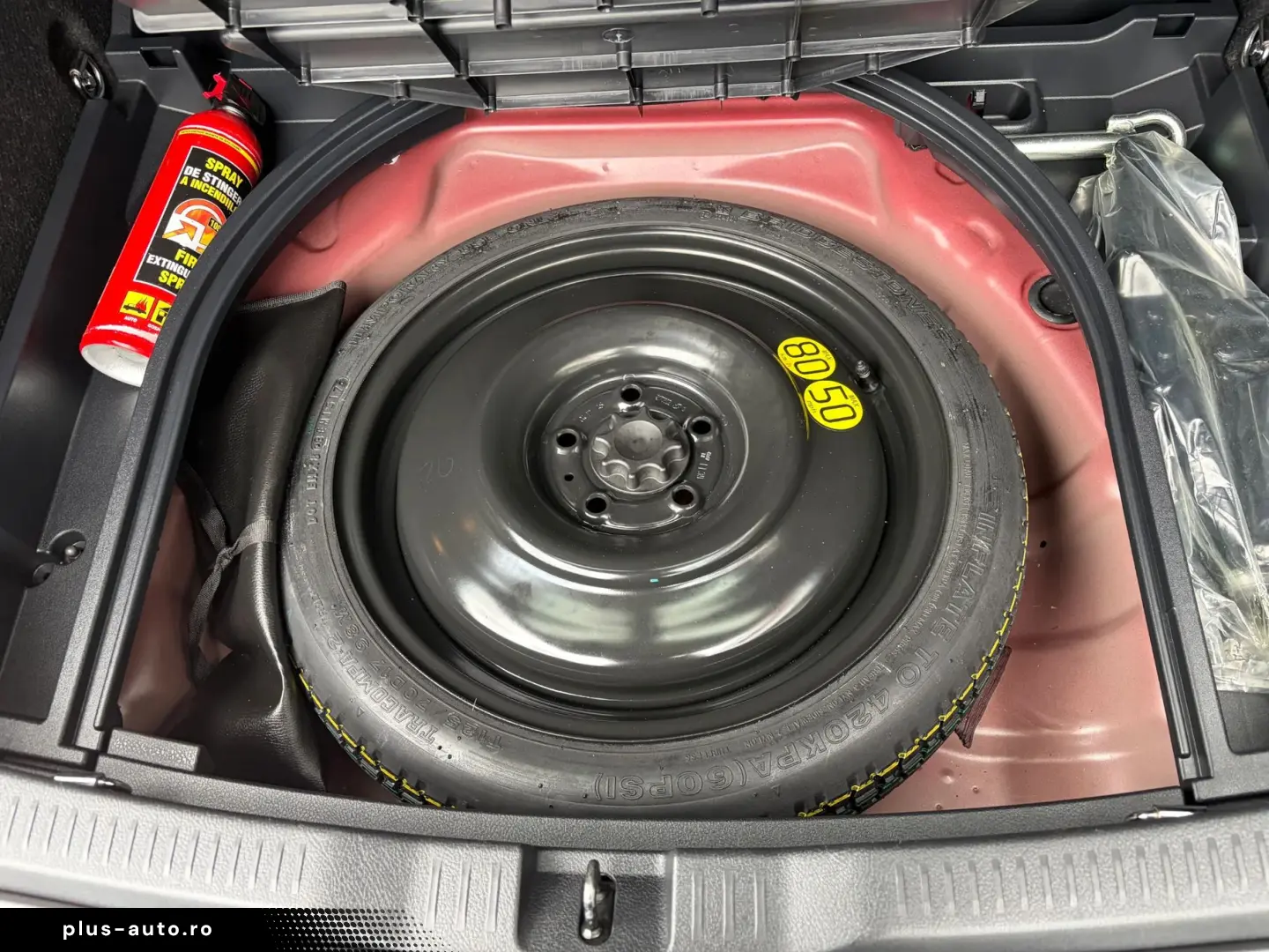 Toyota Auris Business 1.8 HEV- No 12