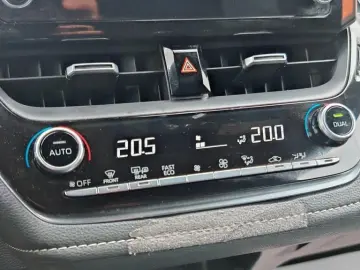 Toyota Corolla Break Hybrid Automat 2021 - Rate   Credit   G