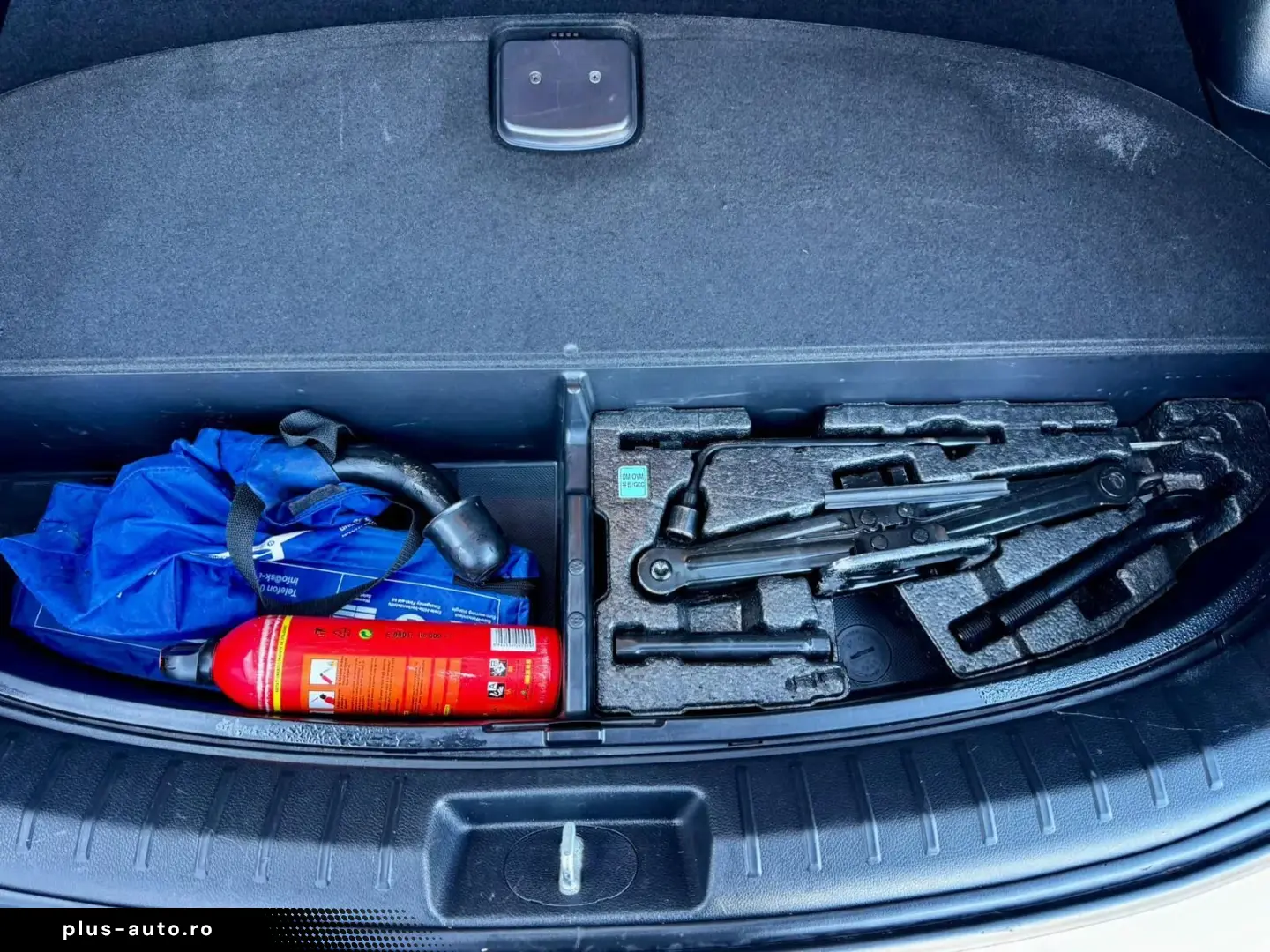 Hyundai Santa-Fe Gen-Iii-2013-2018