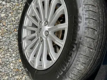 Land-Rover Range-Rover-Sport Gen-I-2005-2013