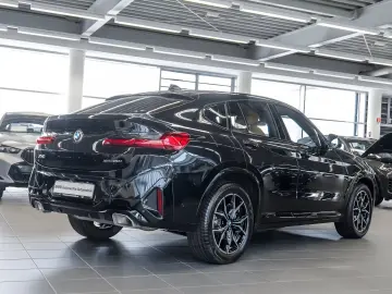 BMW X4 xDrive20i M Sport RFK NAVI LED