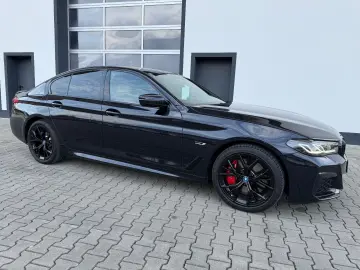 BMW 545e xDrive M-SPORT PRO AHK HARMAN-KARDON LEDER