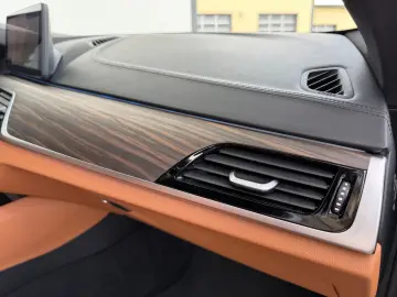 BMW 545e xDrive M-SPORT PRO AHK HARMAN-KARDON LEDER