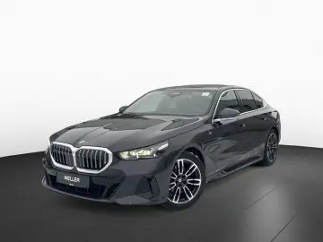 BMW 520d xDrive M SPORT AdLED DA  KomfSitze Kam 19