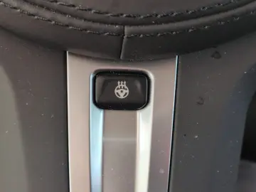 BMW 530iA M Sport Laser DA HUD KomfSi SoftCl HiFi