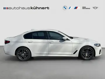 BMW 530i    M-Sport ACC Laser SpurAss HUD Navi RFK