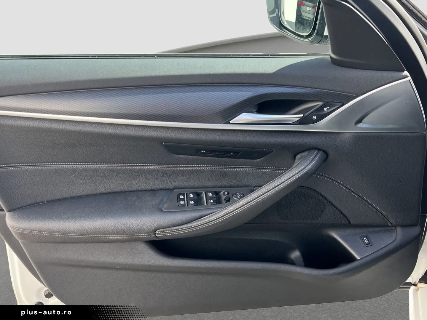 BMW 530i    M-Sport ACC Laser SpurAss HUD Navi RFK