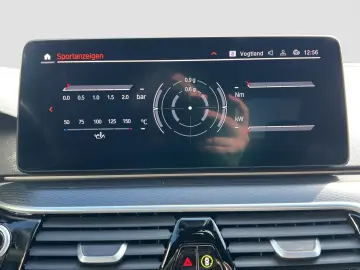 BMW 530i    M-Sport ACC Laser SpurAss HUD Navi RFK