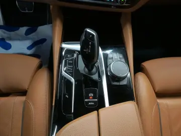 BMW 530 d xDrive M Sport Lim. LASER PANORAMA STDHZ