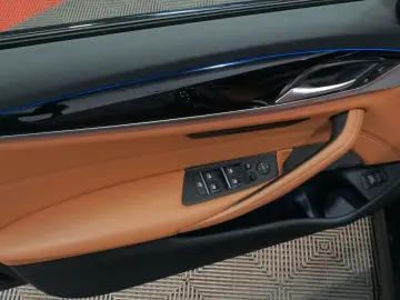 BMW 530 d xDrive M Sport Lim. LASER PANORAMA STDHZ