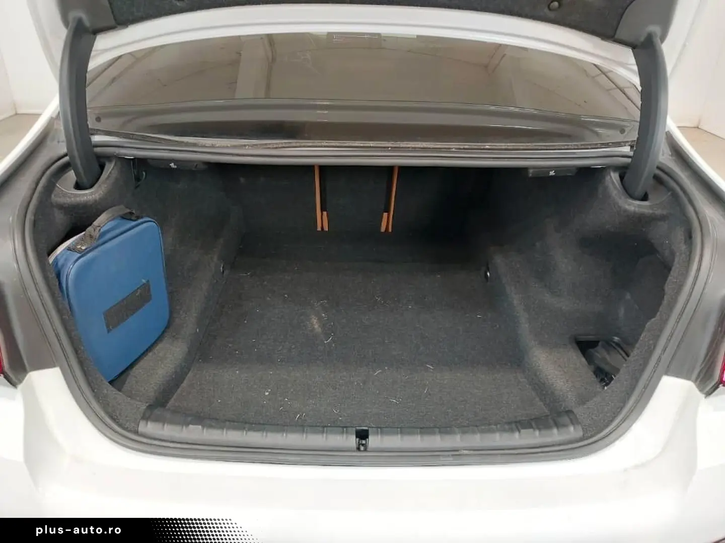 BMW 530d xDr. Lim. M-Sport LED ACC AHK HiFi Sthzg