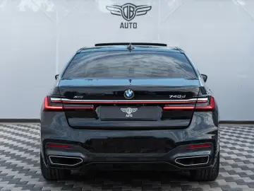 BMW Seria 7 740d xDrive MHEV