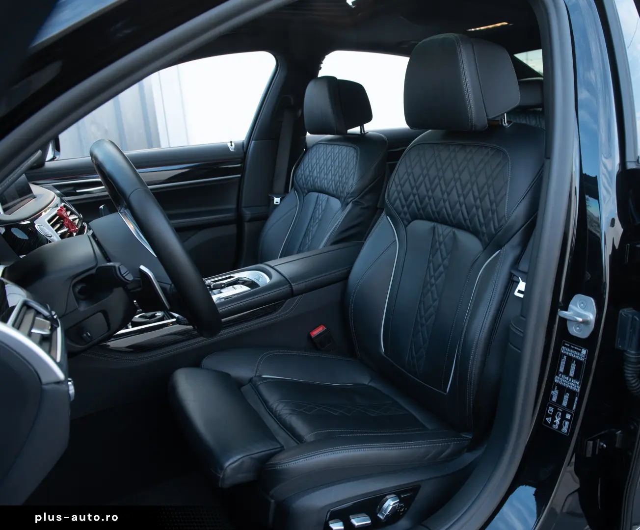 BMW Seria 7 740d xDrive MHEV