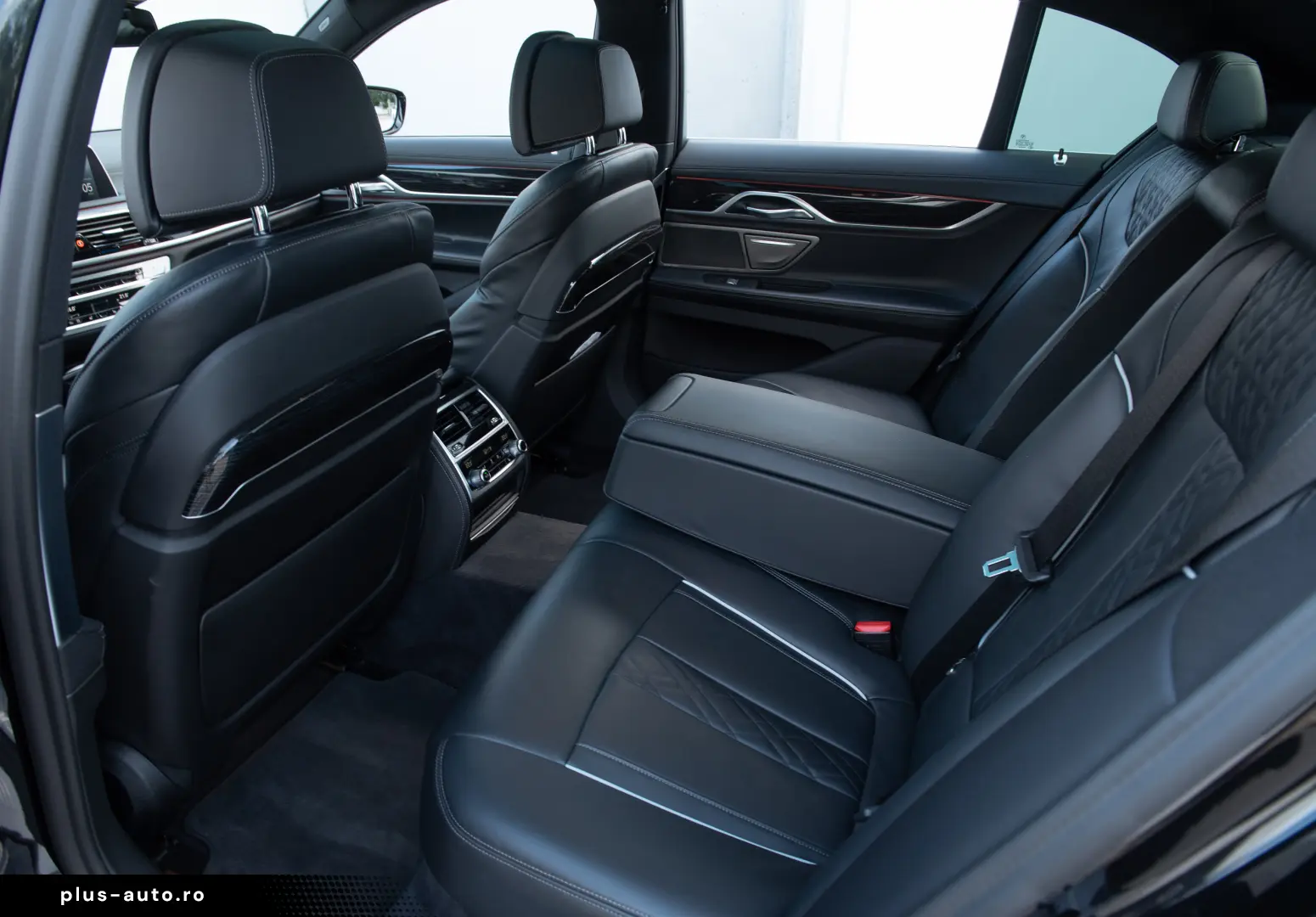 BMW Seria 7 740d xDrive MHEV