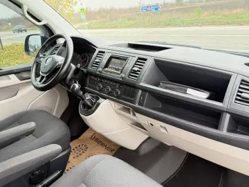 Volkswagen Caravelle LR Comfortline