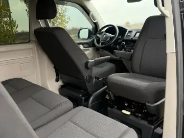 Volkswagen Caravelle LR Comfortline