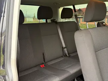 Volkswagen Caravelle LR Comfortline