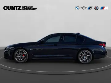 BMW 530e iPerformance Limousine M Sport Laser Parkin