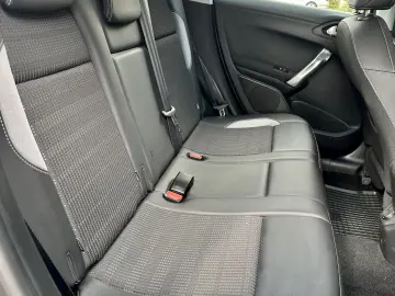 Peugeot 2008 2018 100.000km Dubluclimatronic Rate Garantie