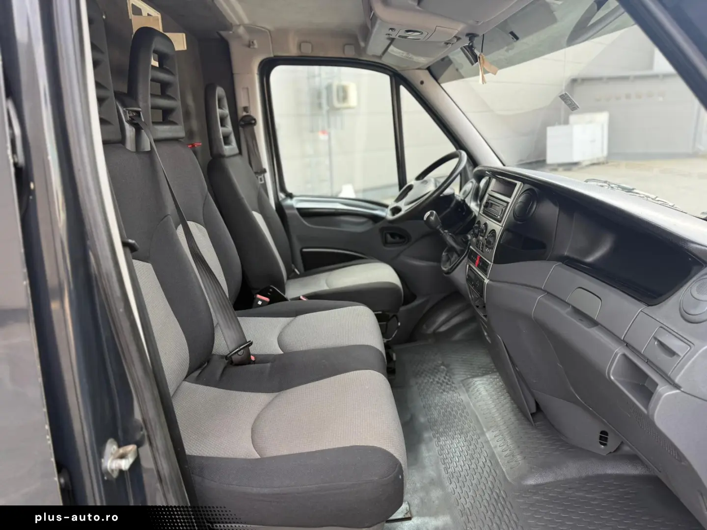 Iveco Daily 40C18 3.0HPI 180CP 2010 PUNTE DUBLA