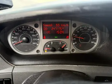 Iveco Daily 40C18 3.0HPI 180CP 2010 PUNTE DUBLA