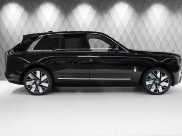 Rolls-Royce Cullinan Series II 2026