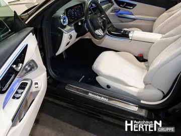 MERCEDES-BENZ CLE 300 4M NIGHT 19  360  KEYLESS DIGITAL