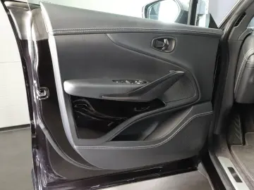 ASTON MARTIN DBX V8 707 1.Hand GARANTIE-AM