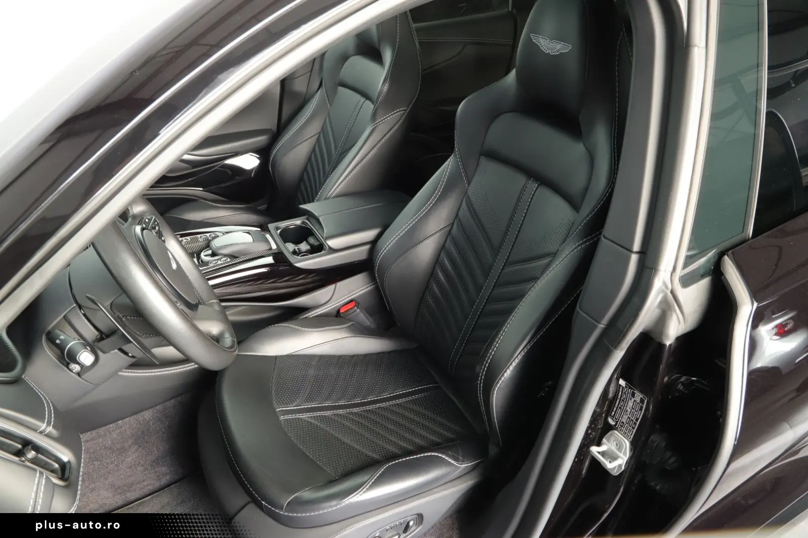 ASTON MARTIN DBX V8 707 1.Hand GARANTIE-AM