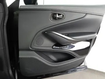 ASTON MARTIN DBX V8 707 1.Hand GARANTIE-AM