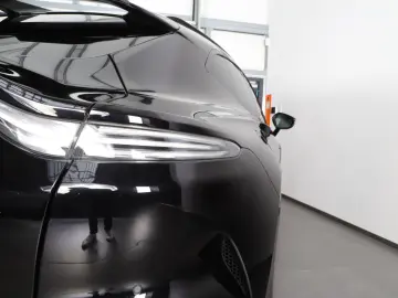 ASTON MARTIN DBX V8 707 1.Hand GARANTIE-AM