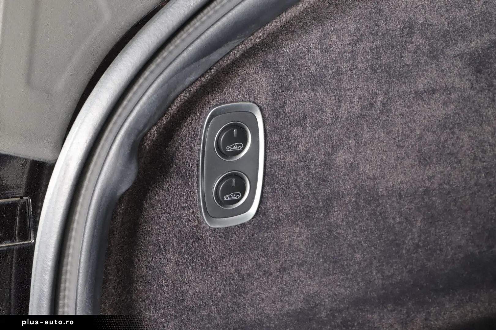 ASTON MARTIN DBX V8 707 1.Hand GARANTIE-AM