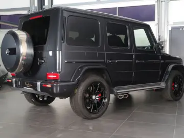 MERCEDES-BENZ G 63 AMG Mercedes-AMG G 63