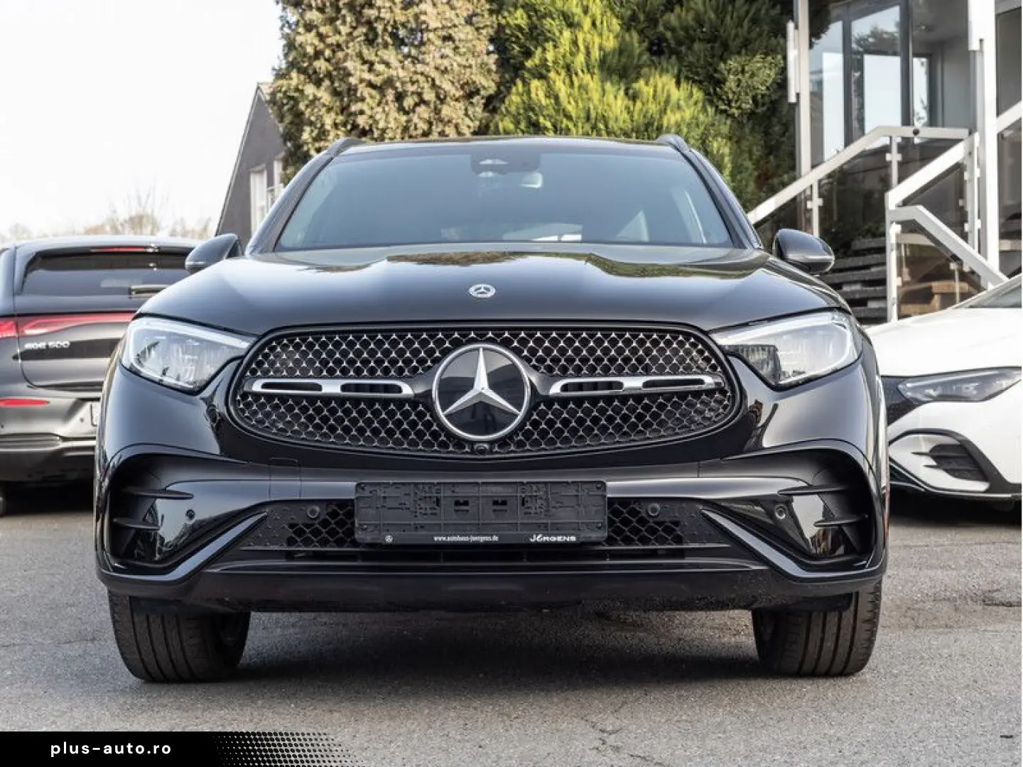 MERCEDES-BENZ GLC 300 e 4M AMG-Sport Pano Burm AHK Night
