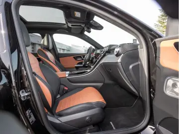 MERCEDES-BENZ GLC 300 e 4M AMG-Sport Pano Burm AHK Night