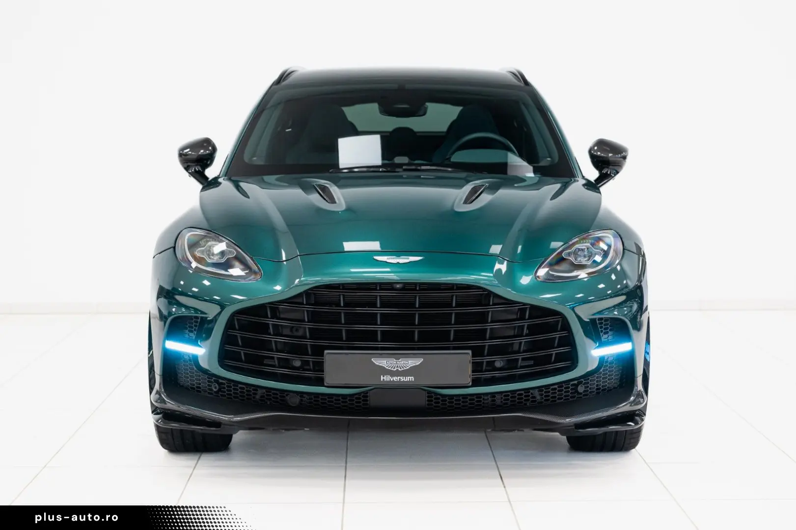 ASTON MARTIN 4.0 V8 DBX707 25MY