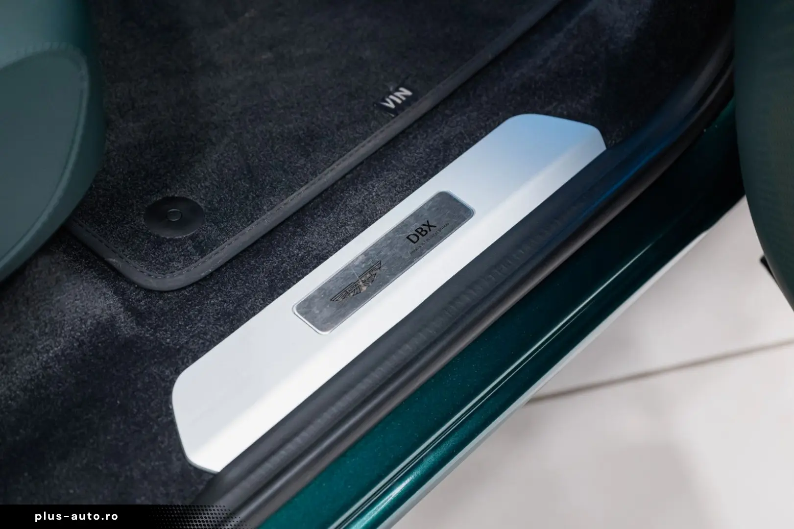 ASTON MARTIN 4.0 V8 DBX707 25MY