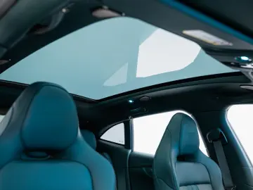 ASTON MARTIN 4.0 V8 DBX707 25MY