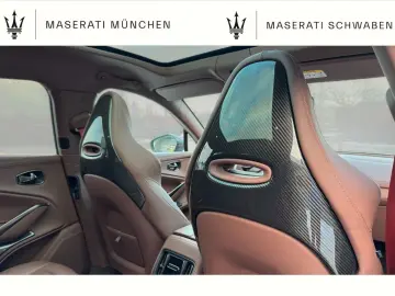 ASTON MARTIN DBX707  Standheizung  Tow Bar UPE 314t€