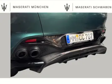 ASTON MARTIN DBX707  Standheizung  Tow Bar UPE 314t€